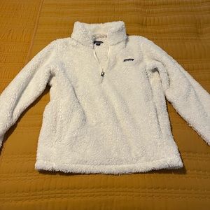 Patagonia Girls XL Fuzzy Pullover